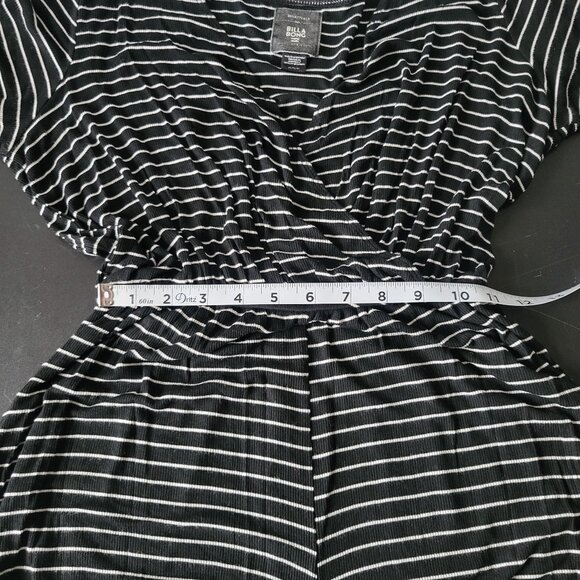 Billabong Romper, M, Black/White Stripes Shorts Romper. - Picture 5 of 7